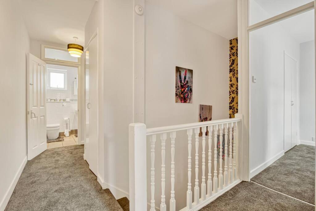 Lovely 3-Bed Clapham Common London Exteriör bild